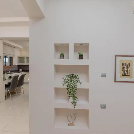 Majestic View Villa *